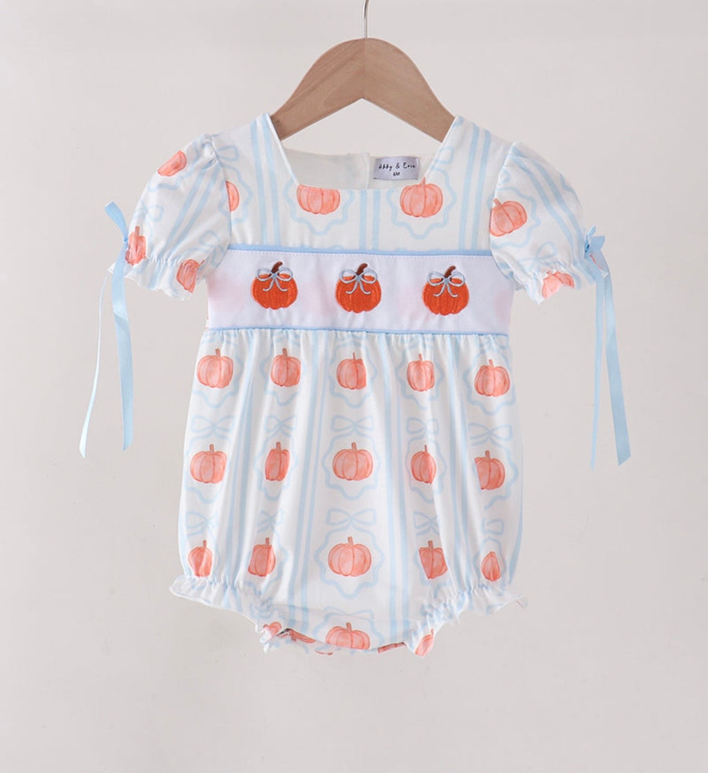 Pumpkin and Pearls Bubble